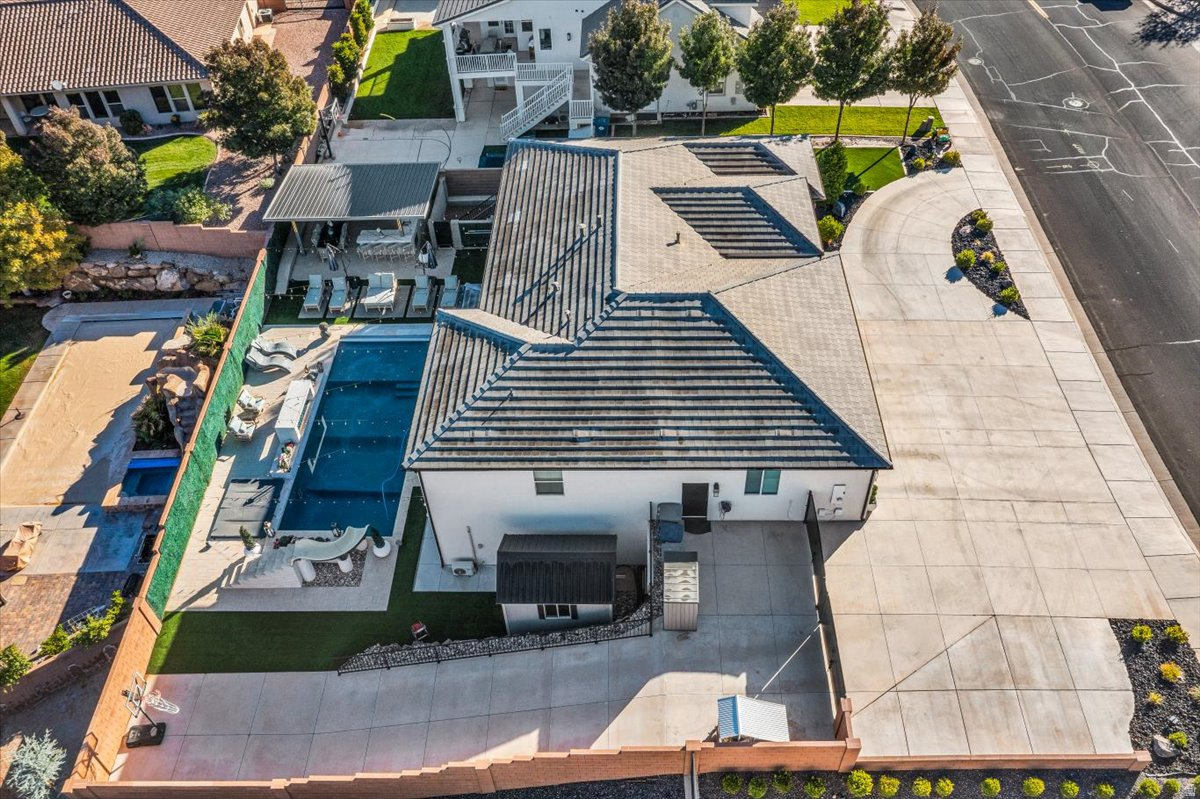 COYOTE SPRINGS - Residential