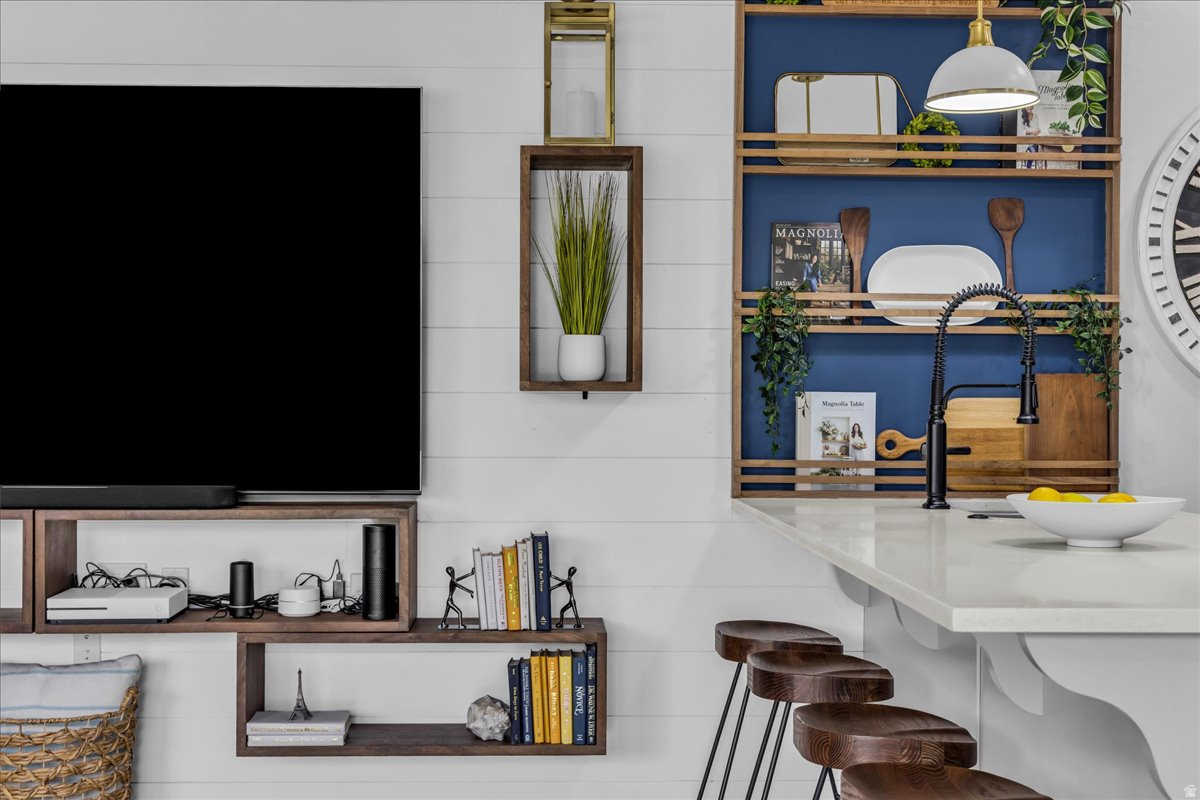 COYOTE SPRINGS - Residential