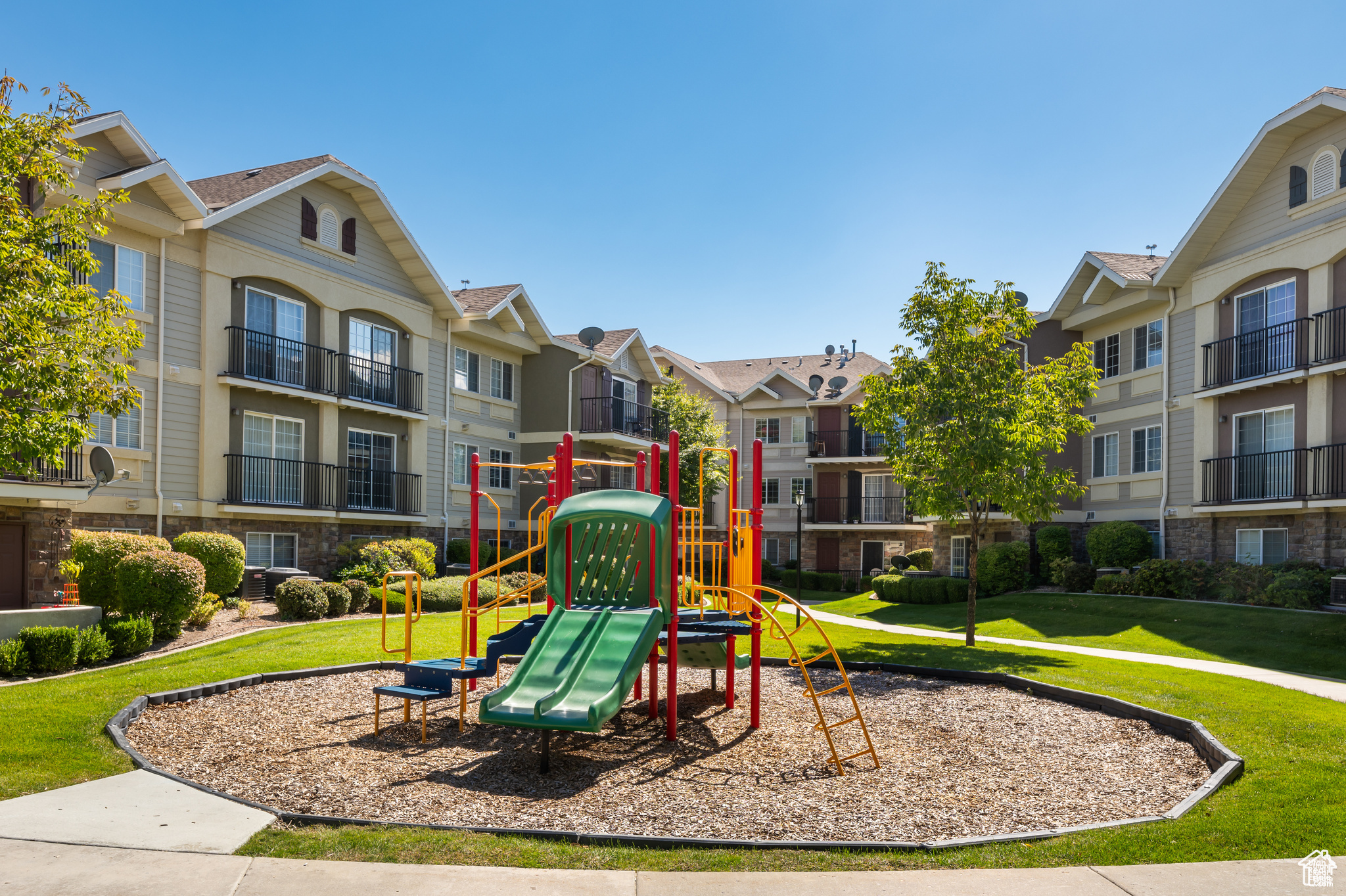 6856 S Clayton Ridge Way Way #B2, West Jordan, Utah image 20