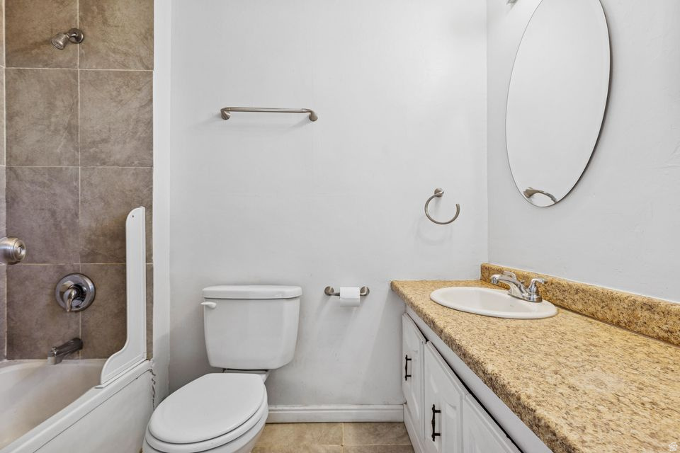 ENTERPRISE TOWNSITE - Residential