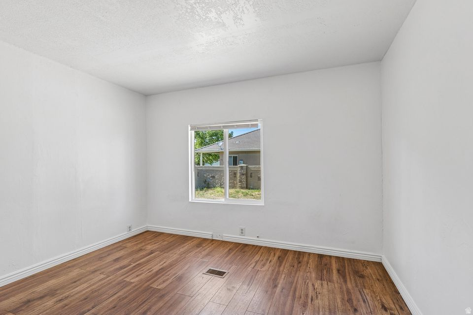 ENTERPRISE TOWNSITE - Residential