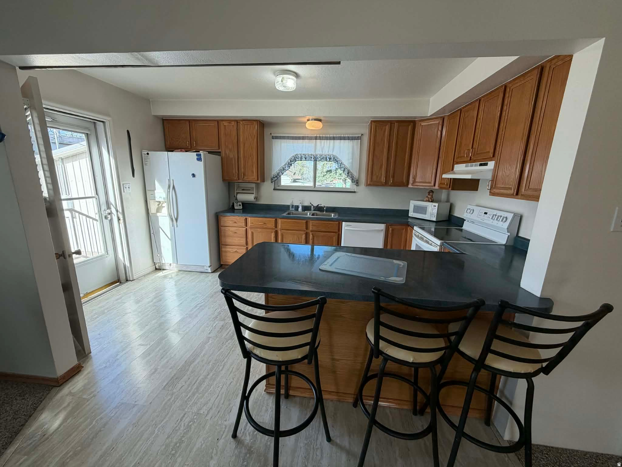 FAIRVIEW ADD - Residential Income