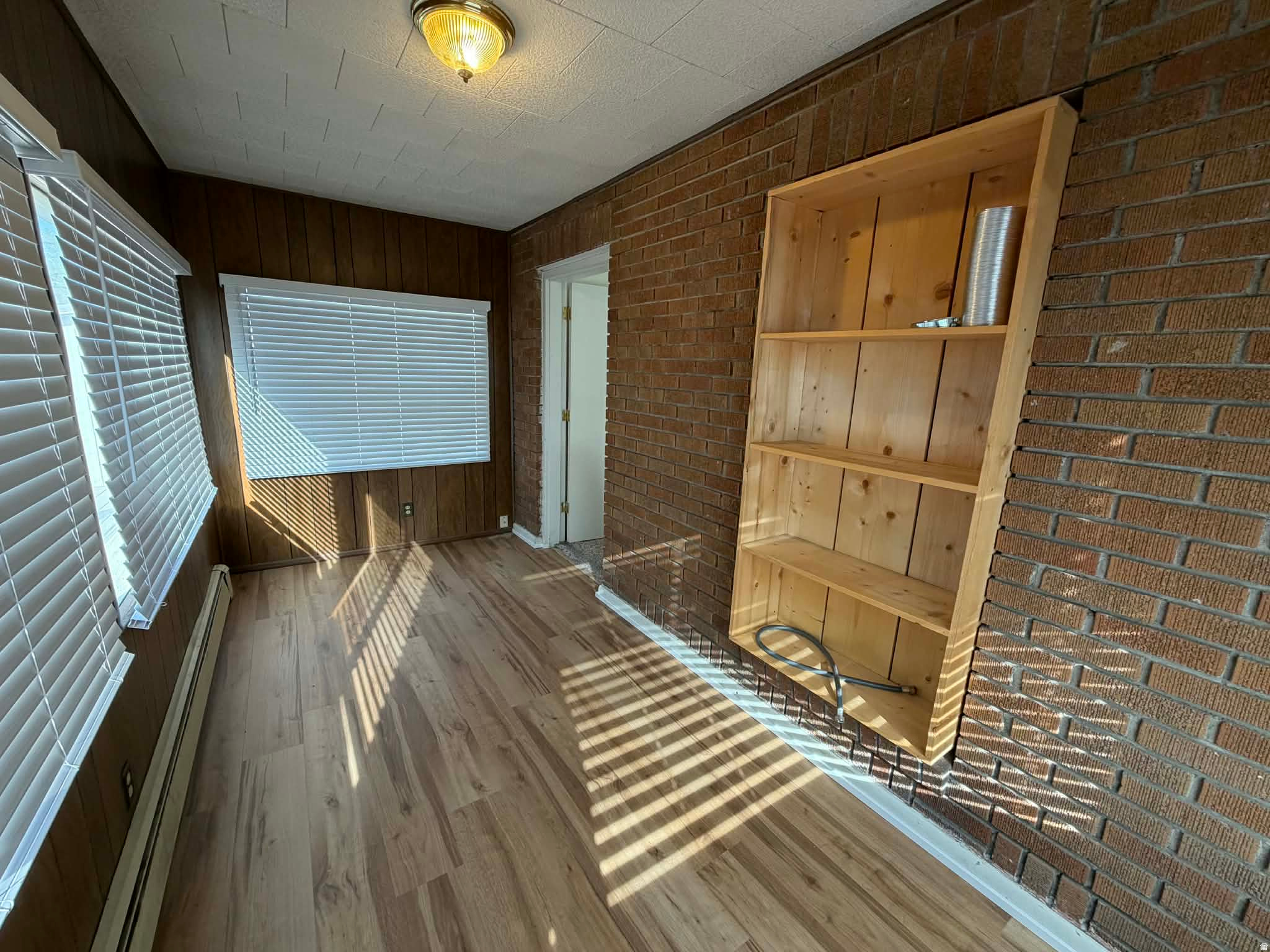 FAIRVIEW ADD - Residential Income