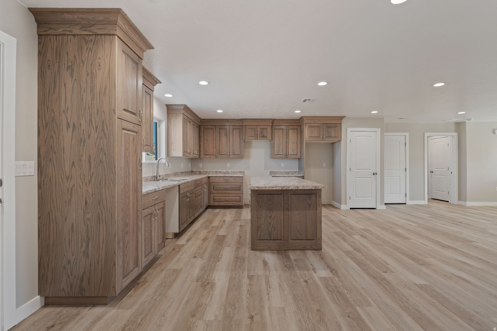 OAK MEADOW III - Residential