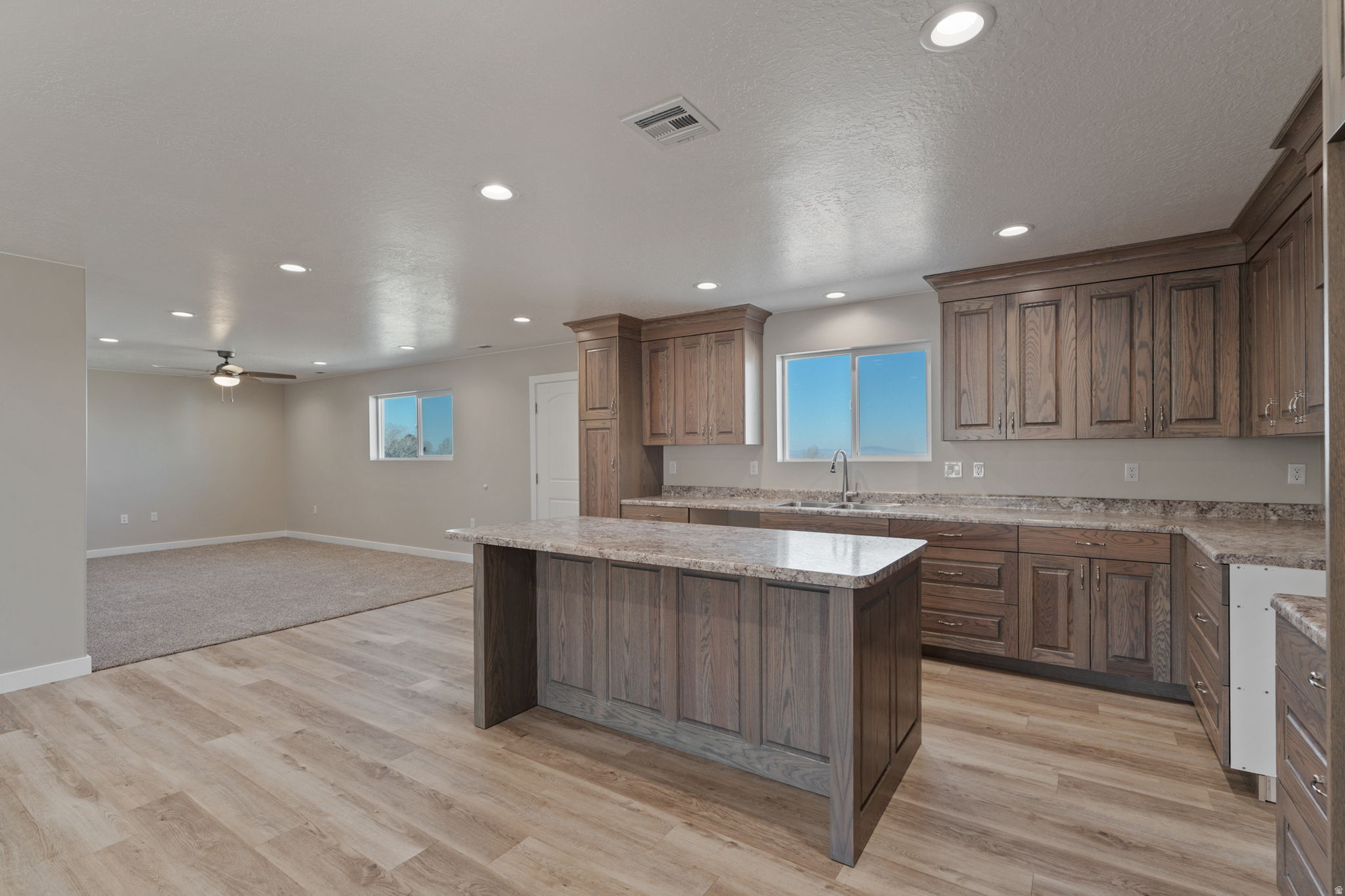 OAK MEADOW III - Residential