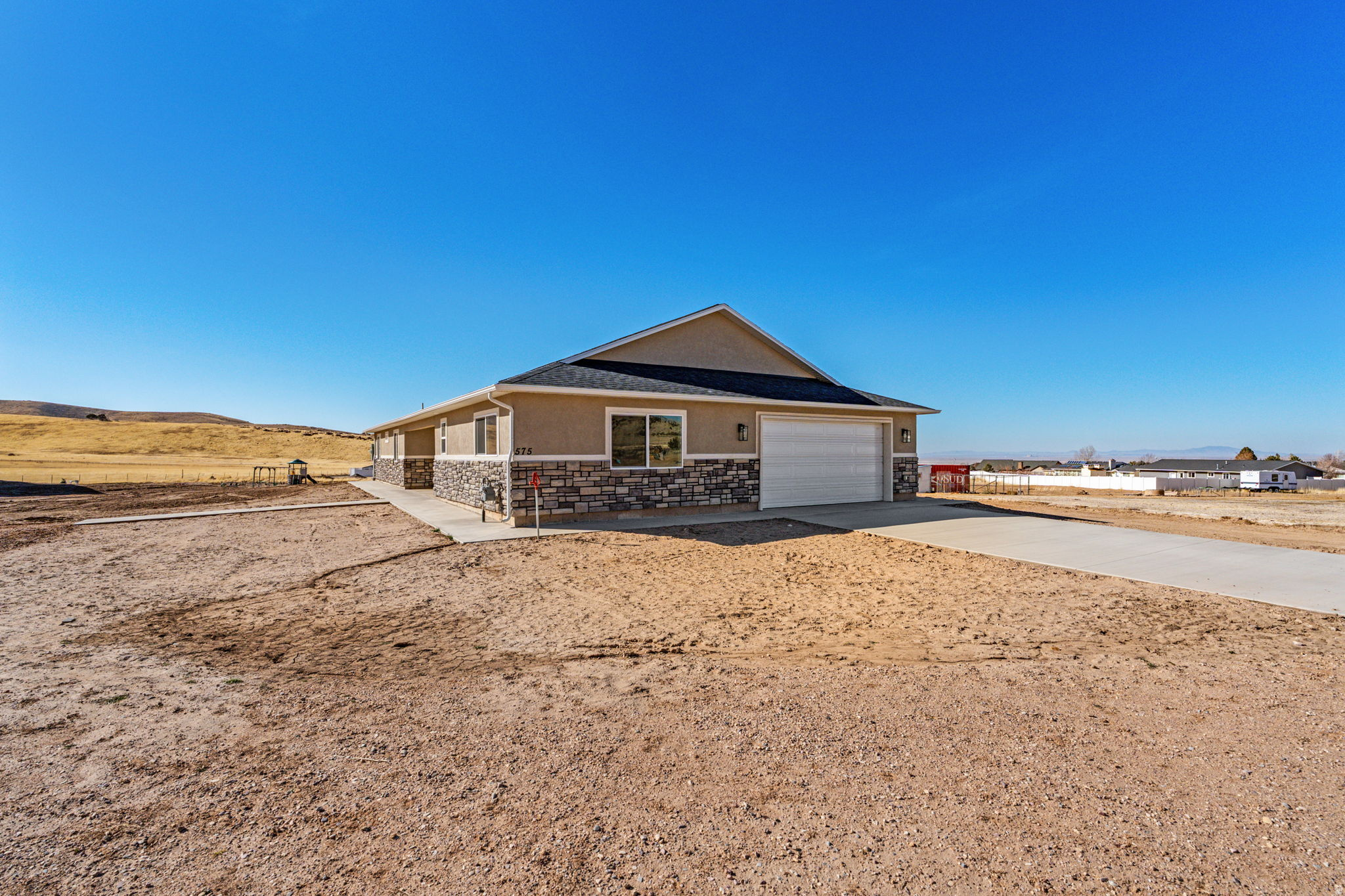 OAK MEADOW III - Residential