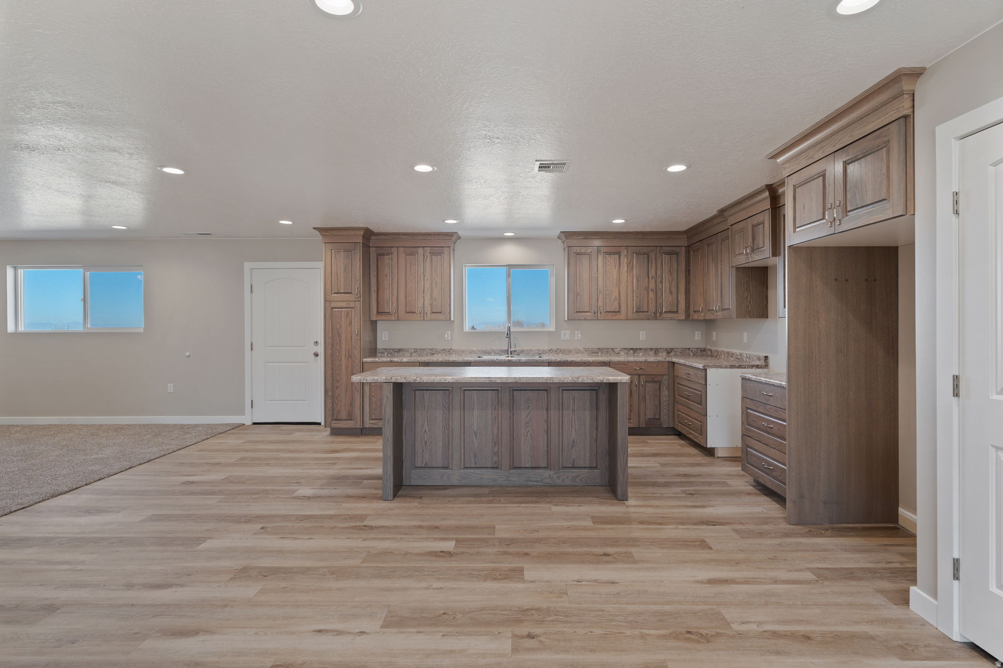 OAK MEADOW III - Residential