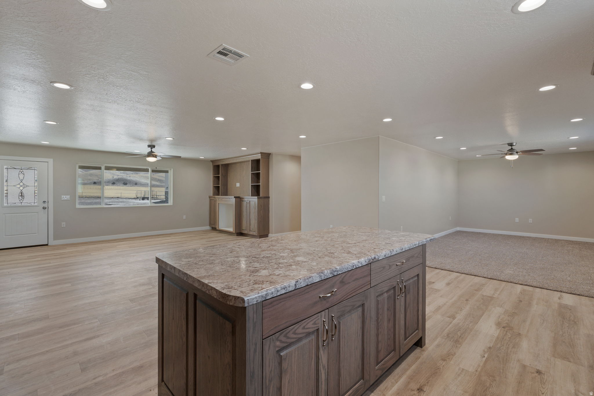 OAK MEADOW III - Residential