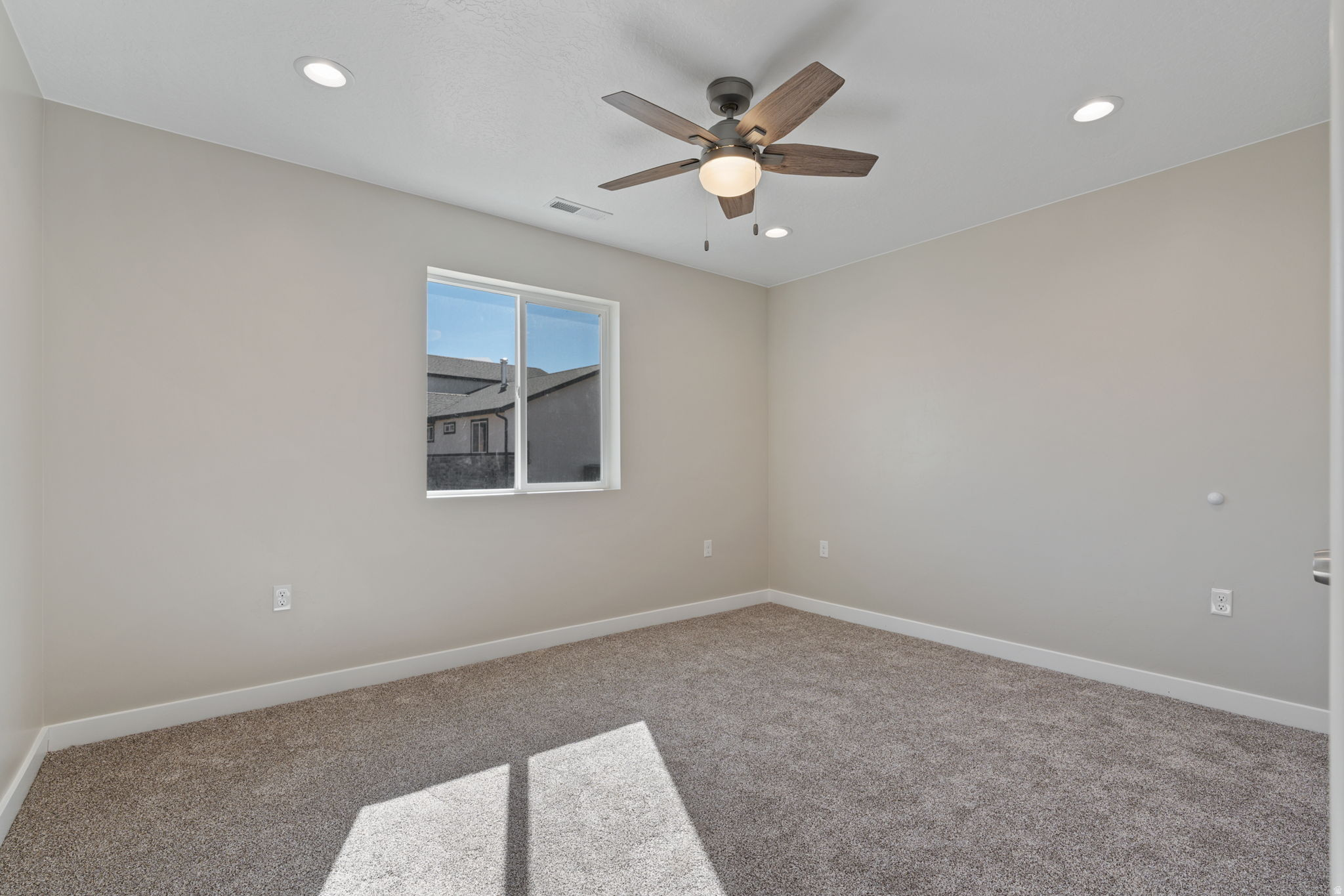 OAK MEADOW III - Residential