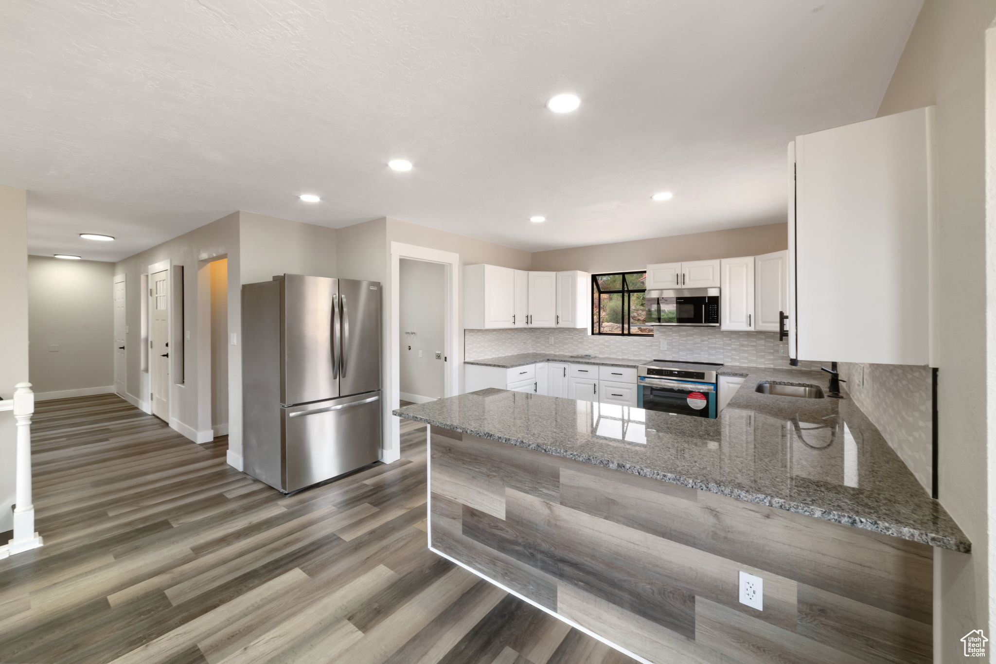 2283 S Calanus Cir, Saint George, Utah image 8
