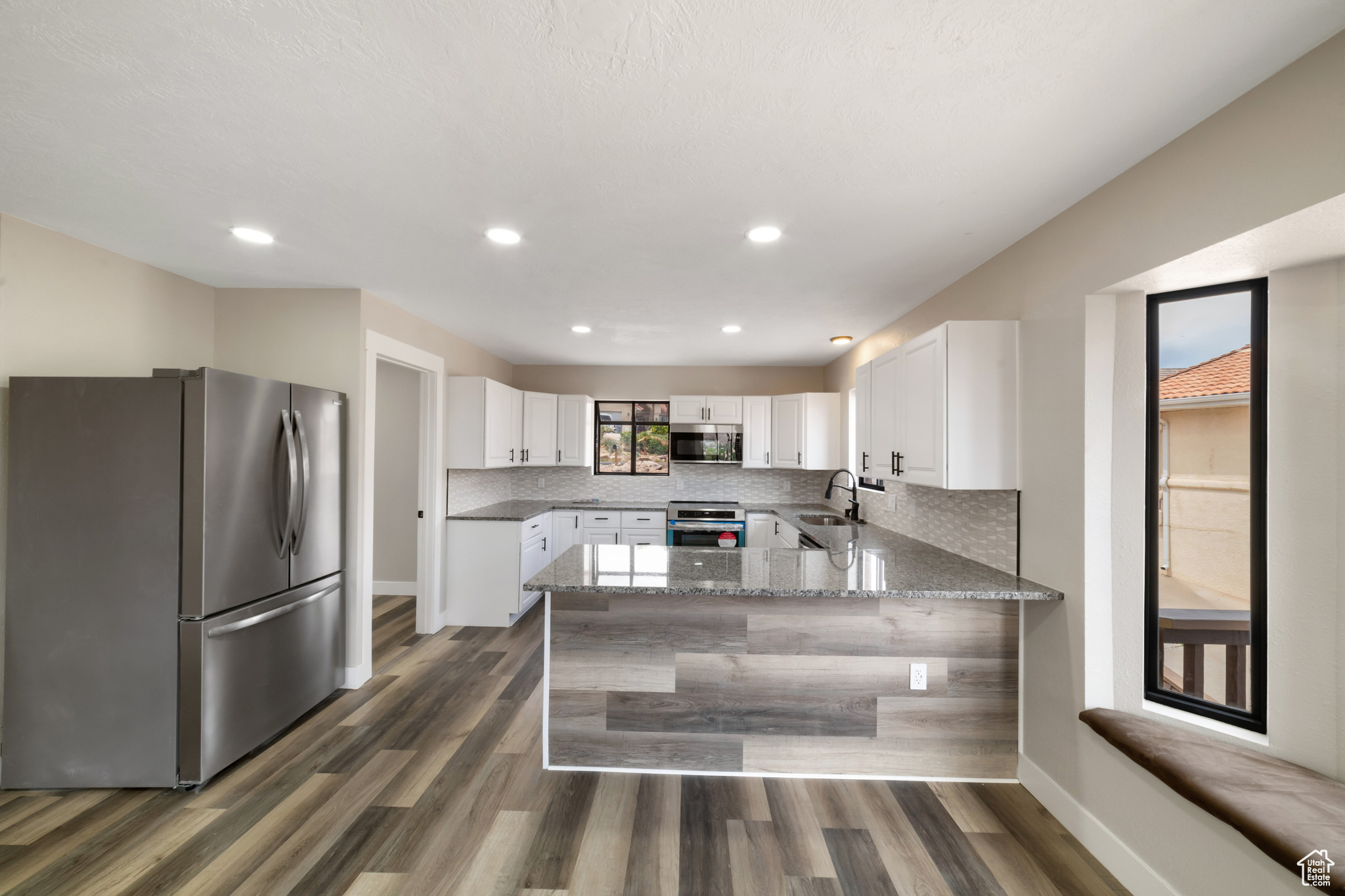 2283 S Calanus Cir, Saint George, Utah image 7