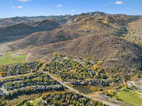 Tiny photo for 3057 ELK RUN DR, Snyderville, UT 84098 (MLS # 2126197)