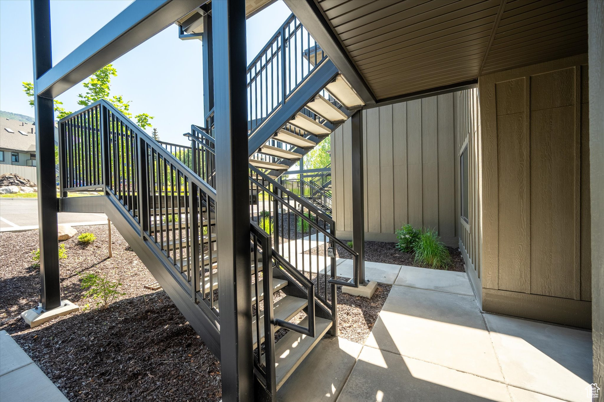 THE POINTE AT WOLF CREEK - Residential