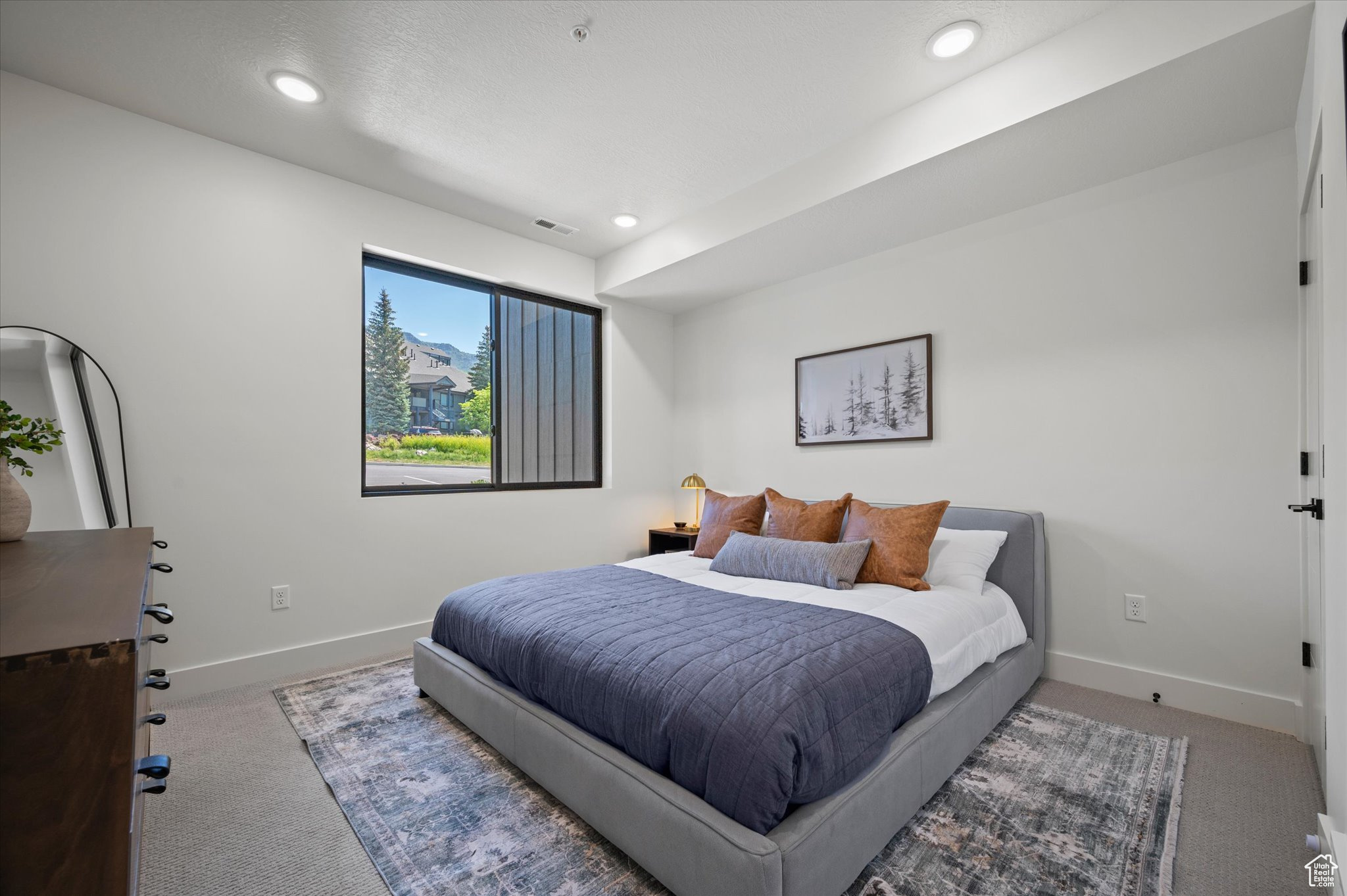 THE POINTE AT WOLF CREEK - Residential