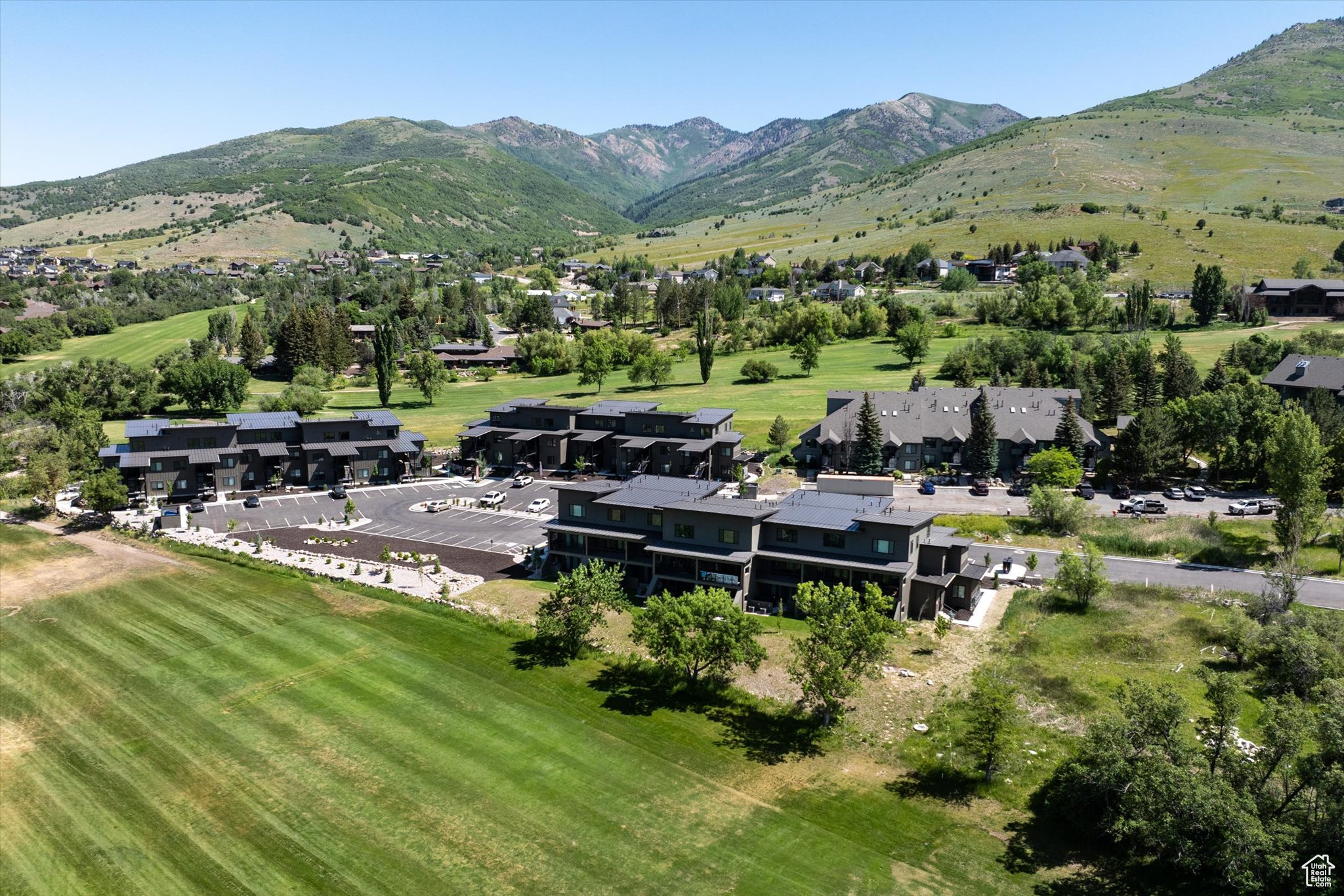 THE POINTE AT WOLF CREEK - Residential