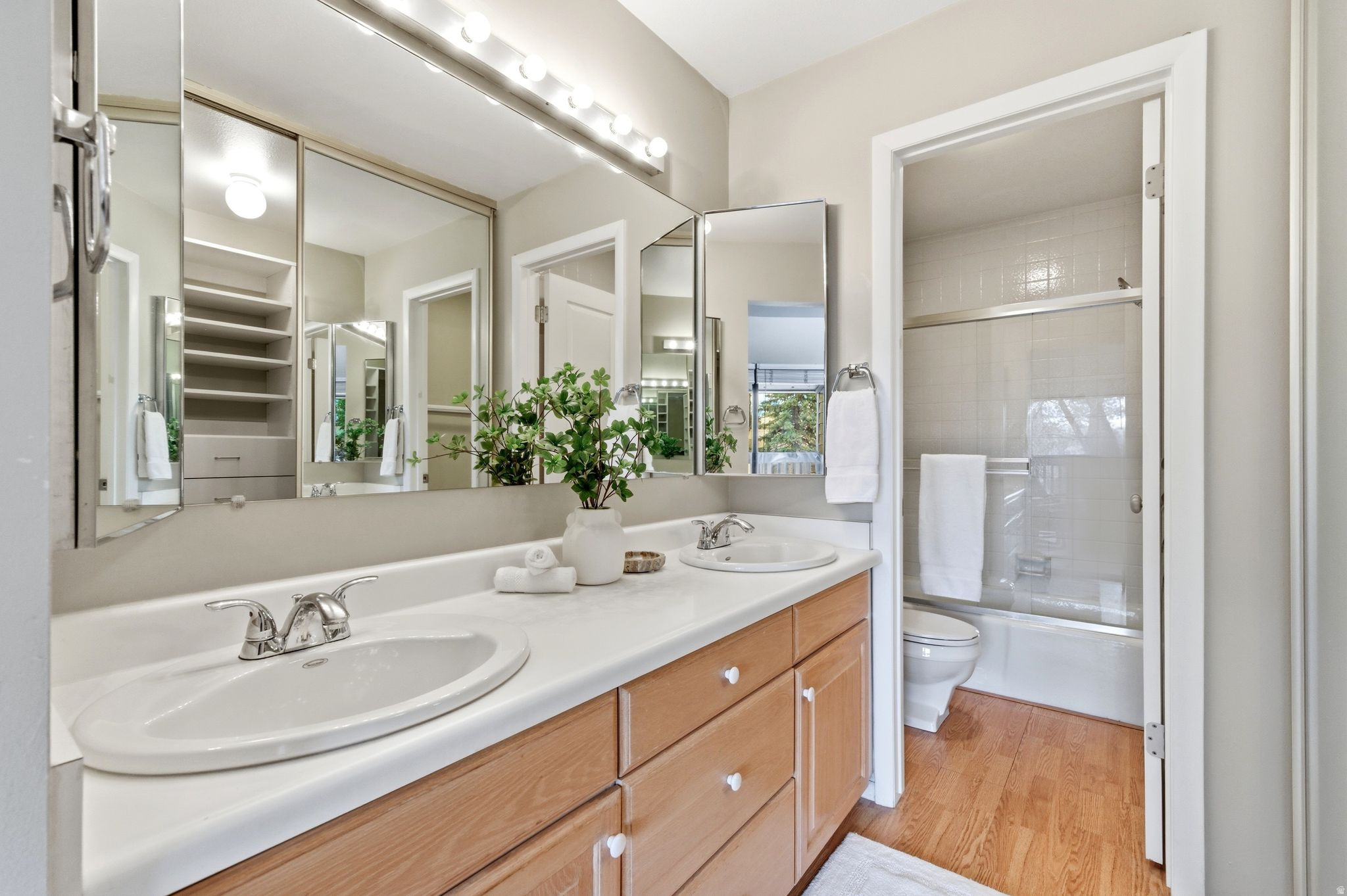 PARK PLACE - Residential