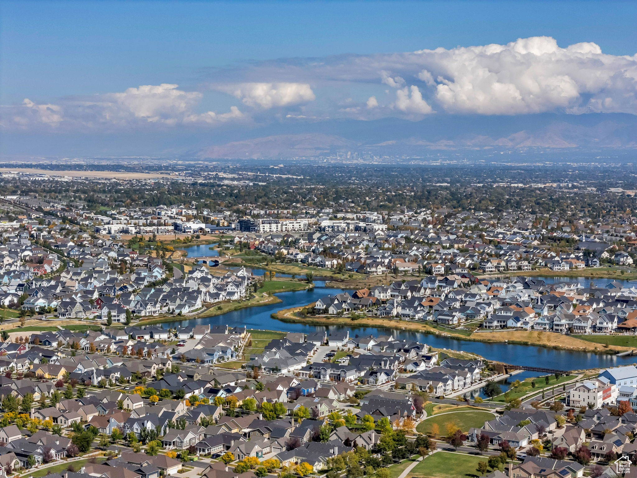 DAYBREAK - Residential