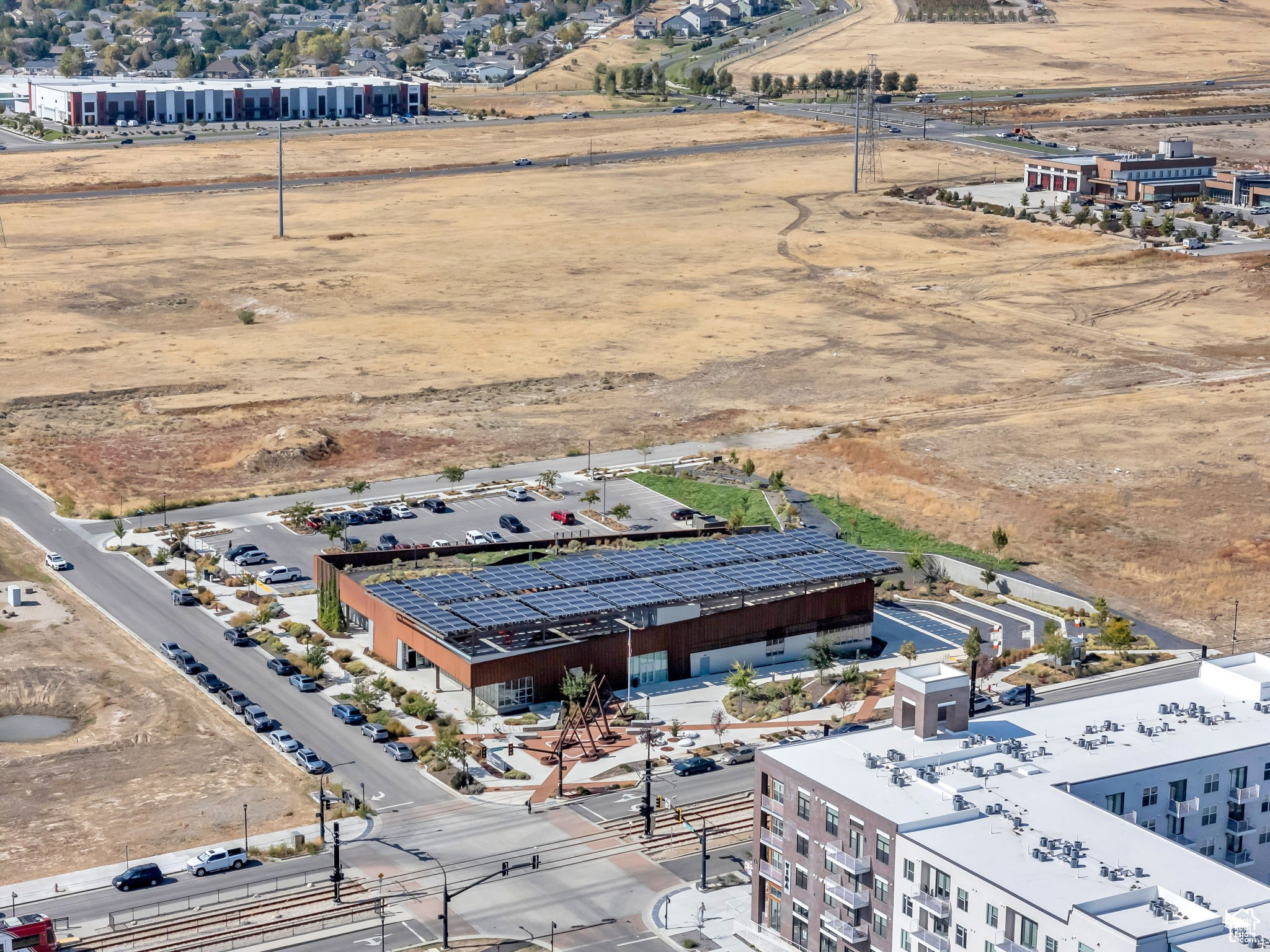 DAYBREAK - Residential