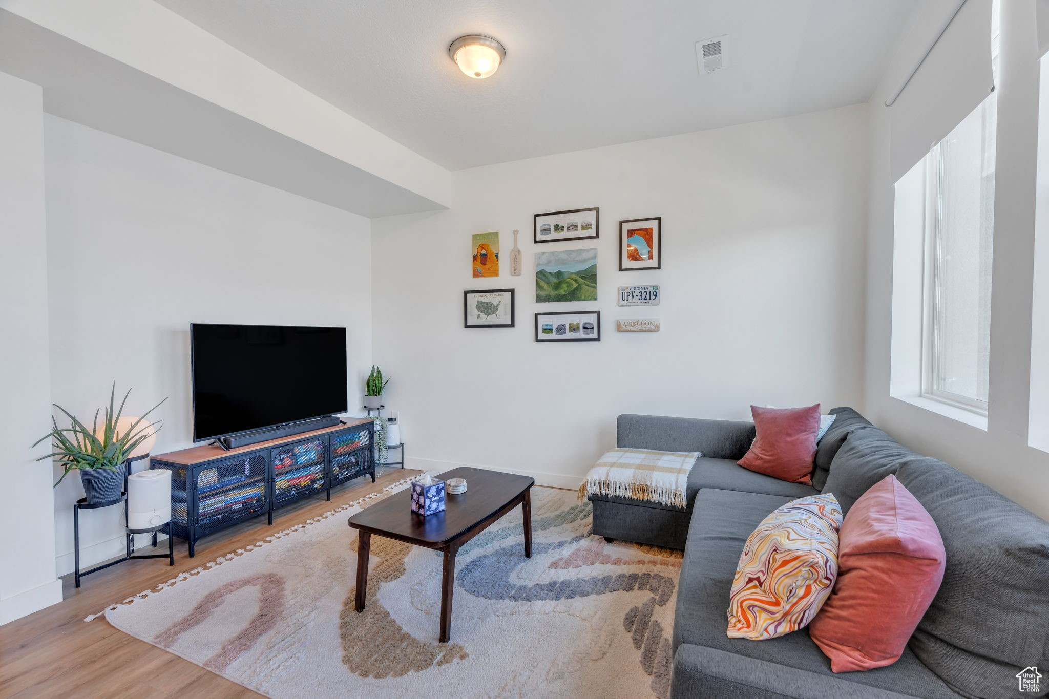 DAYBREAK - Residential