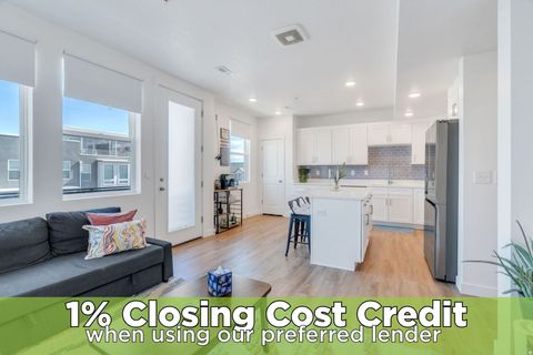 Photo of 5192 W BLACK TWIG DR #D306, South Jordan, UT 84009 (MLS # 2117757)