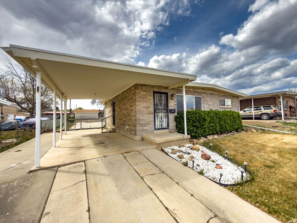 Photo of 883 N 900 E, Price, UT 84501 (MLS # 2148265)