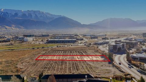 Tiny photo for 2100 W SAM WHITE LN, Pleasant Grove, UT 84062 (MLS # 2146257)