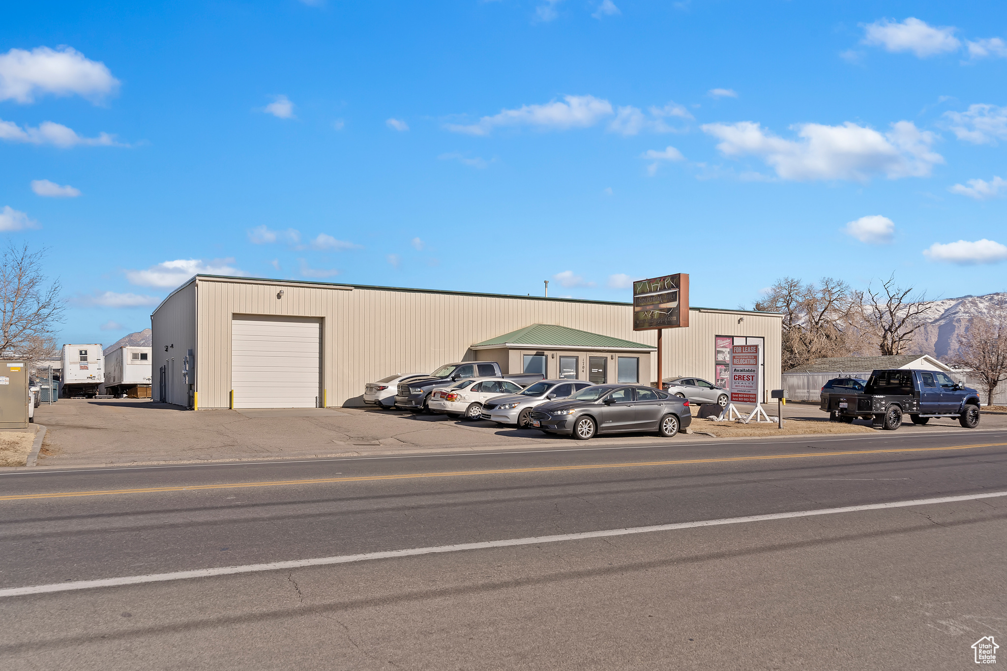 OGDEN INDUSTRIAL PARK - Commercial Lease