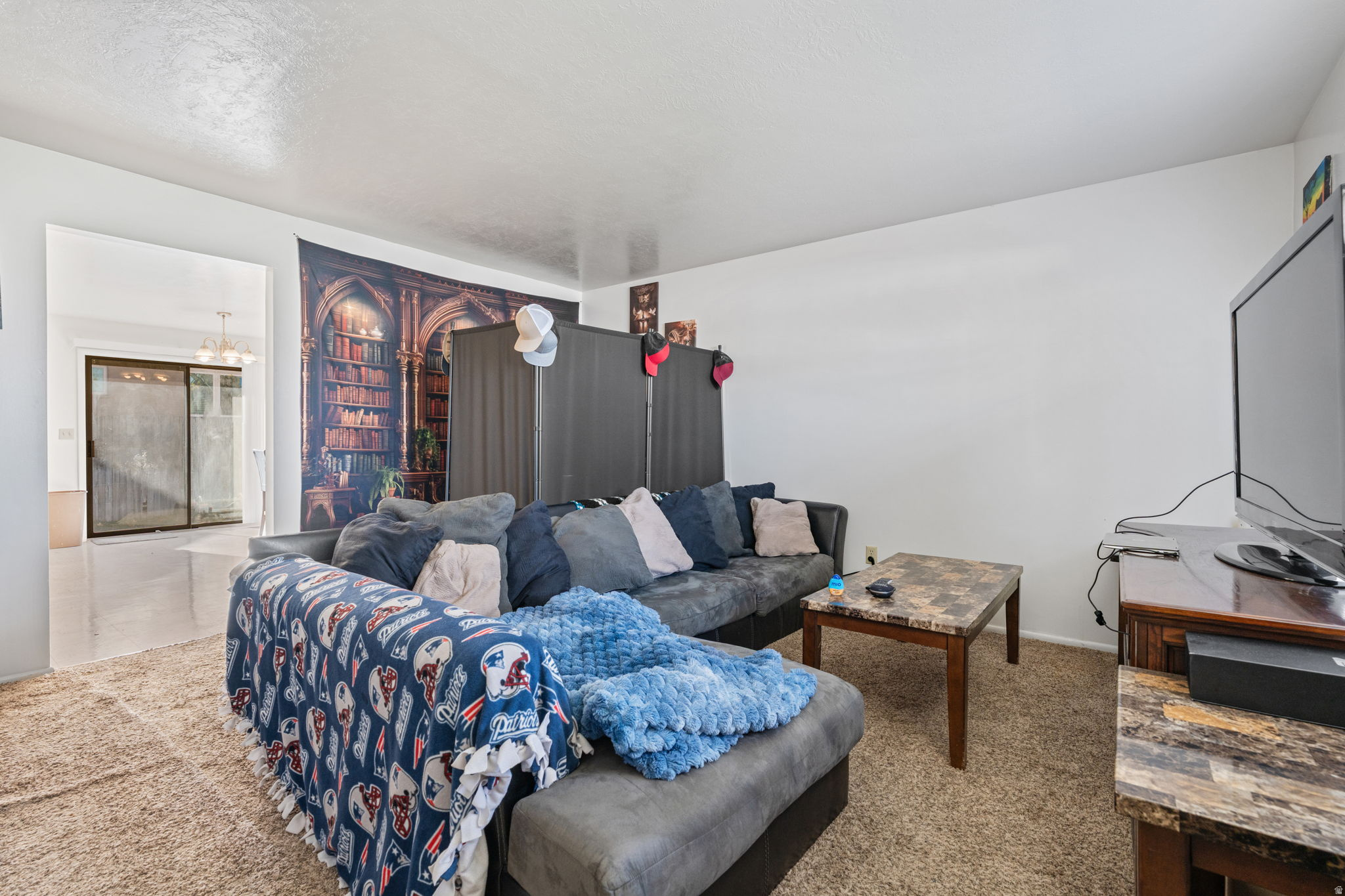 HOFFMAN HEIGHTS - Residential Income