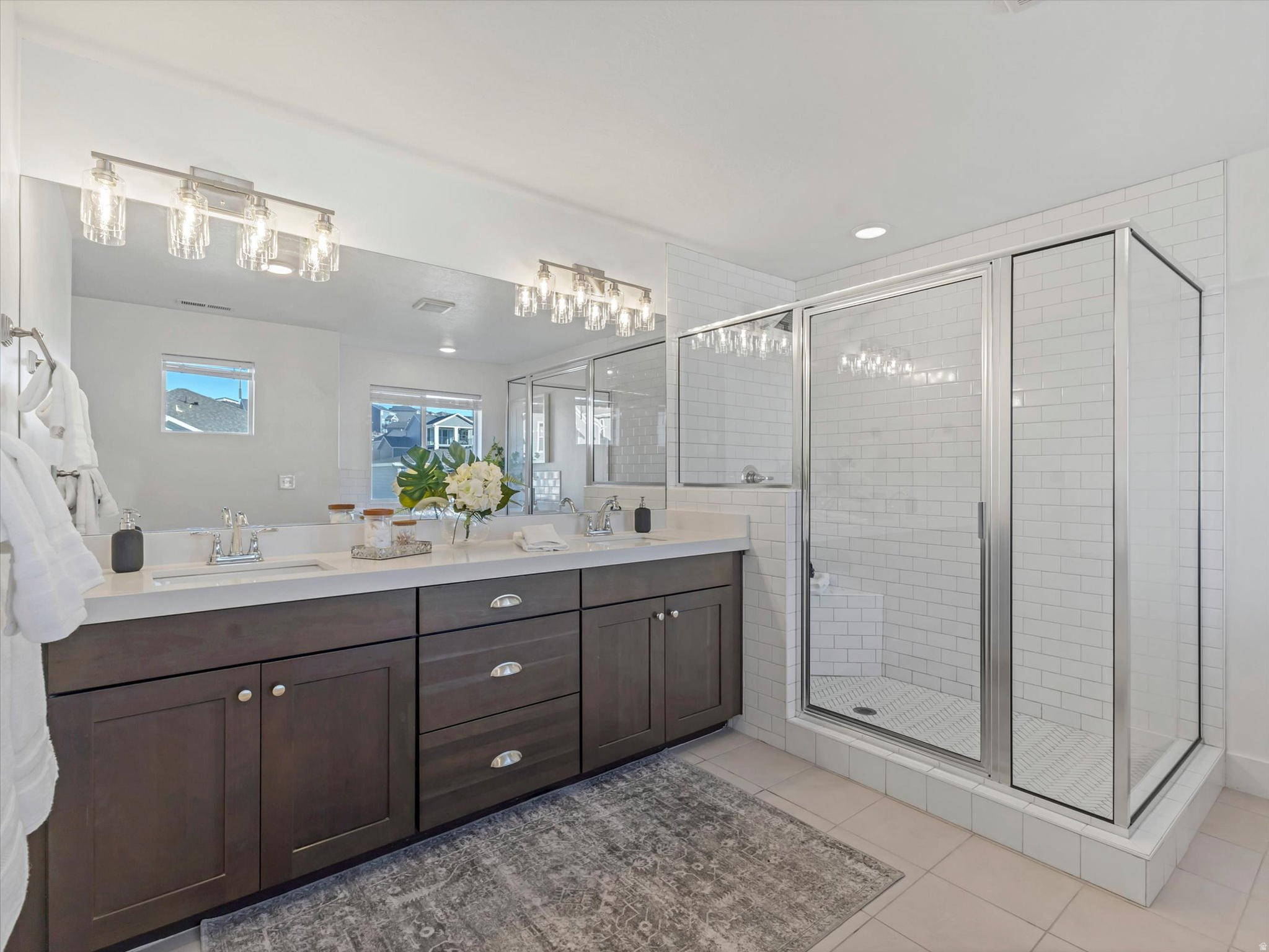 SUNCREST/EDELWEISS - Residential