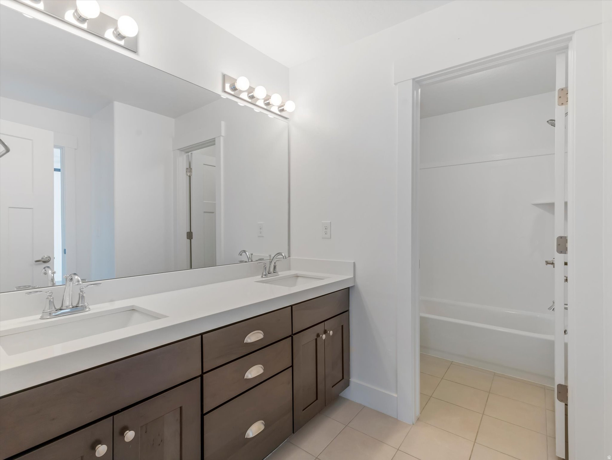 SUNCREST/EDELWEISS - Residential