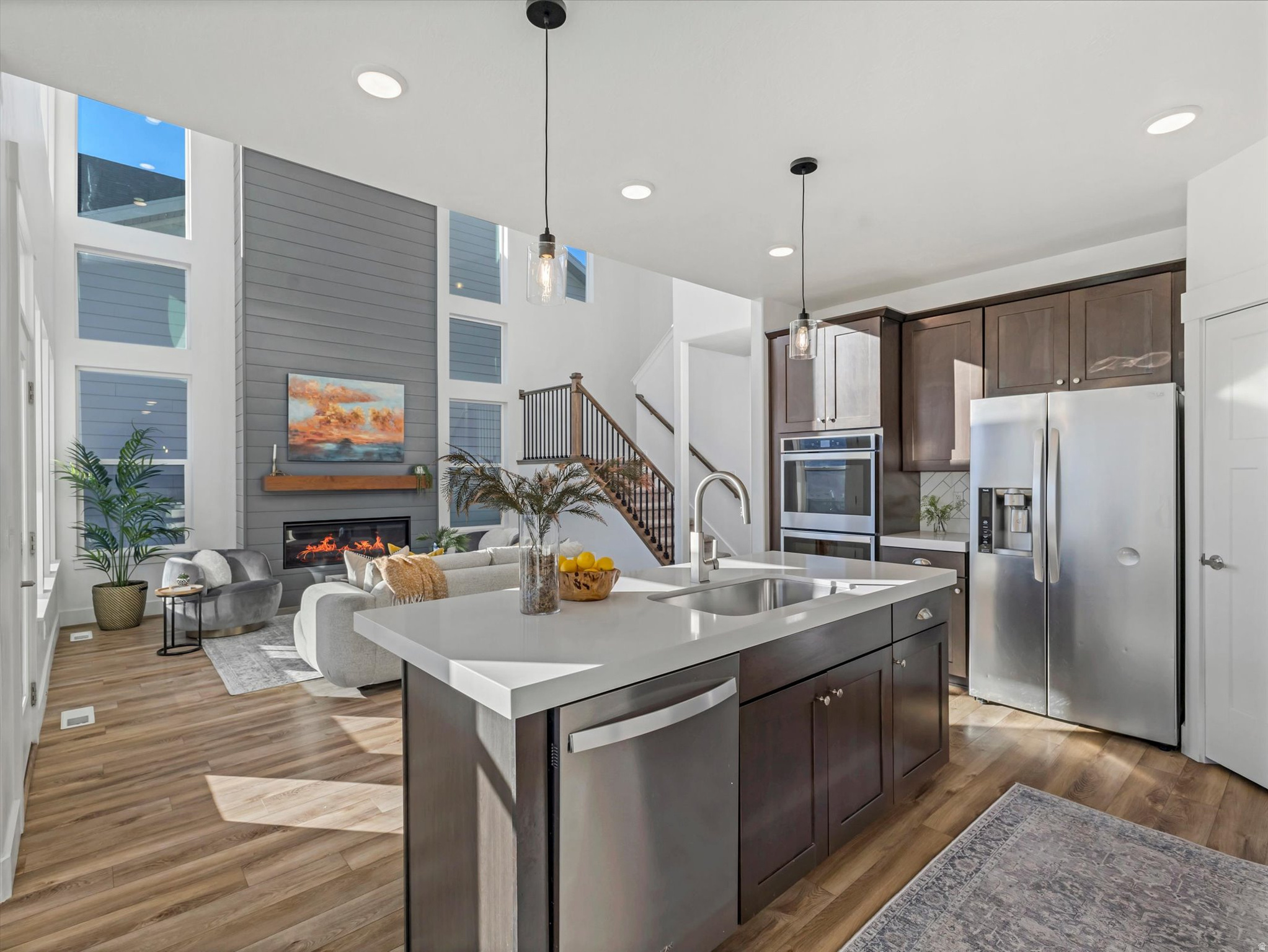 SUNCREST/EDELWEISS - Residential