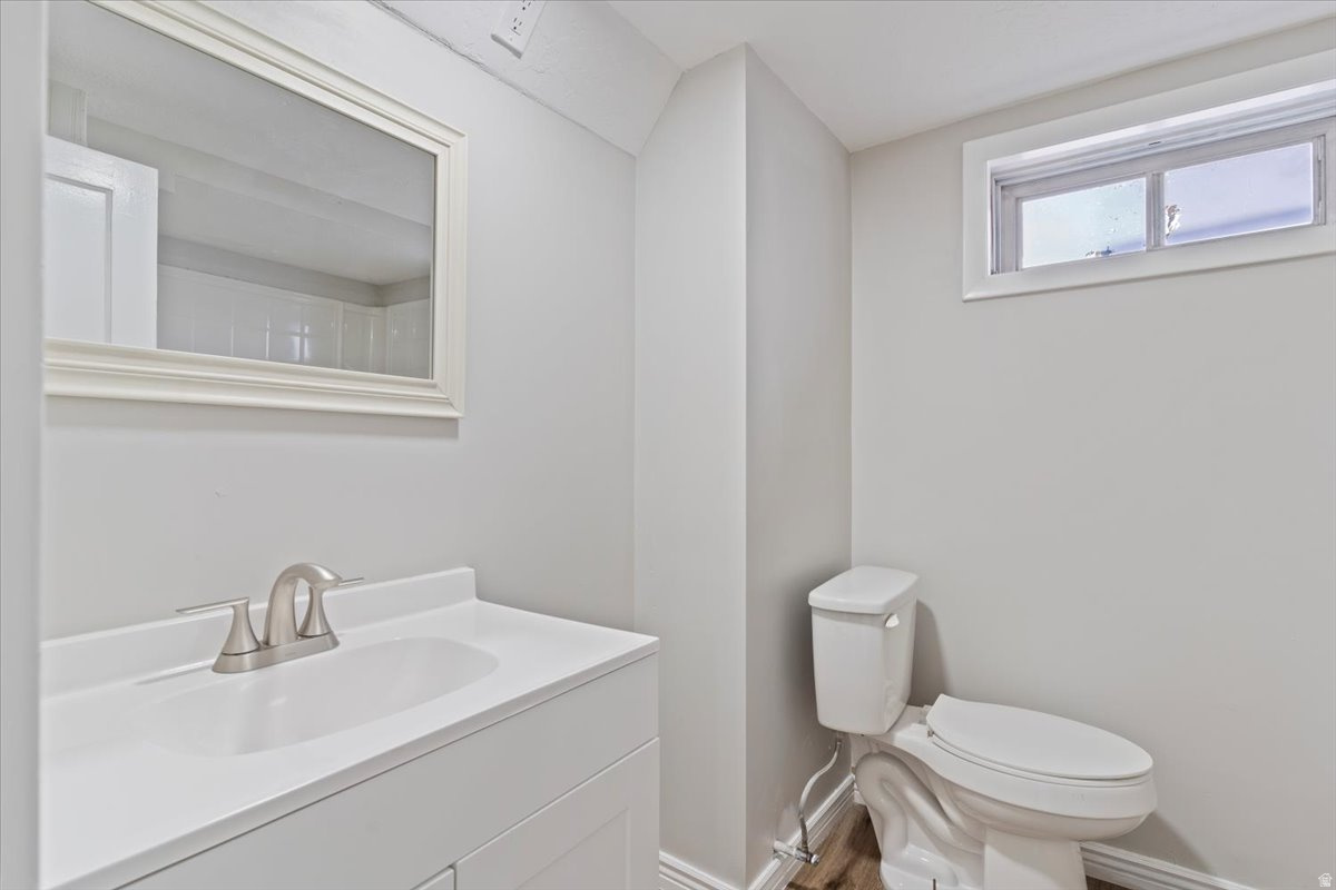 CHIMES VIEW ACRES - Residential