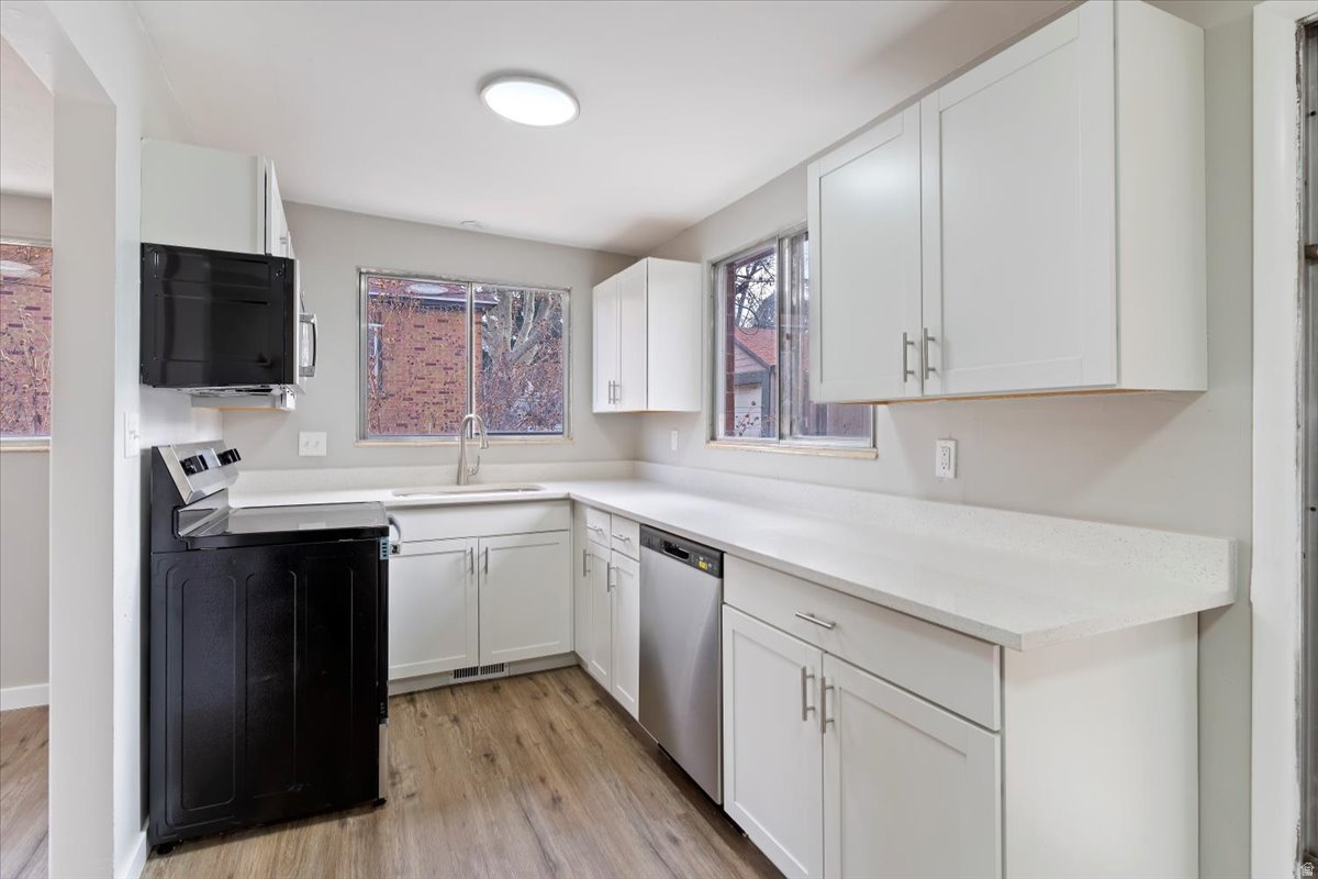 CHIMES VIEW ACRES - Residential