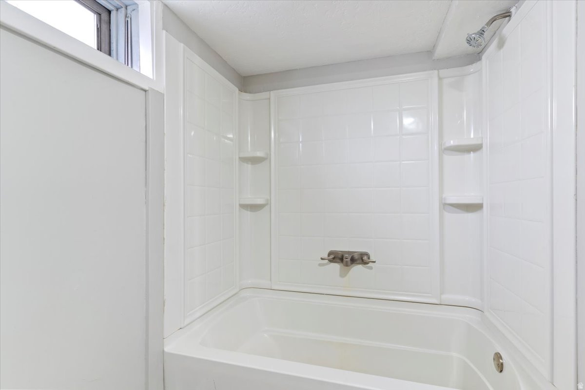 CHIMES VIEW ACRES - Residential