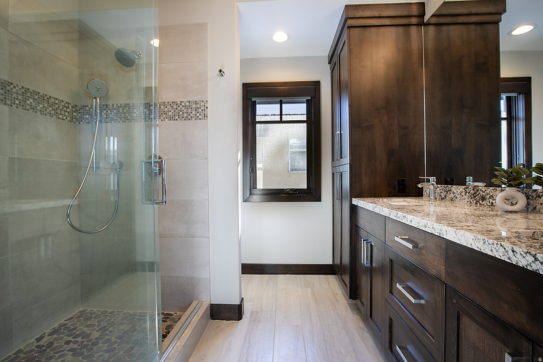 WILLOW DRAW COTTAGES AT SUN PEAK - Residential Lease