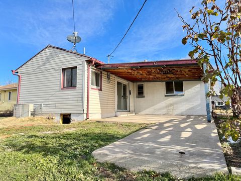 Tiny photo for 35 AIRLANE DR, Clearfield, UT 84015 (MLS # 2131729)
