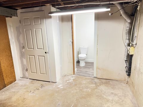 Tiny photo for 35 AIRLANE DR, Clearfield, UT 84015 (MLS # 2131729)