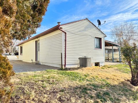 Tiny photo for 35 AIRLANE DR, Clearfield, UT 84015 (MLS # 2131729)