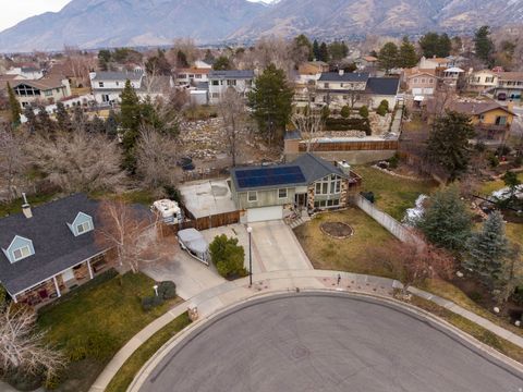 Tiny photo for 2547 E FALCON WAY, Sandy, UT 84093 (MLS # 2135440)