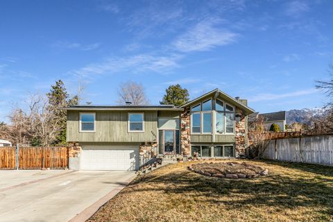 Photo of 2547 E FALCON WAY, Sandy, UT 84093 (MLS # 2135440)