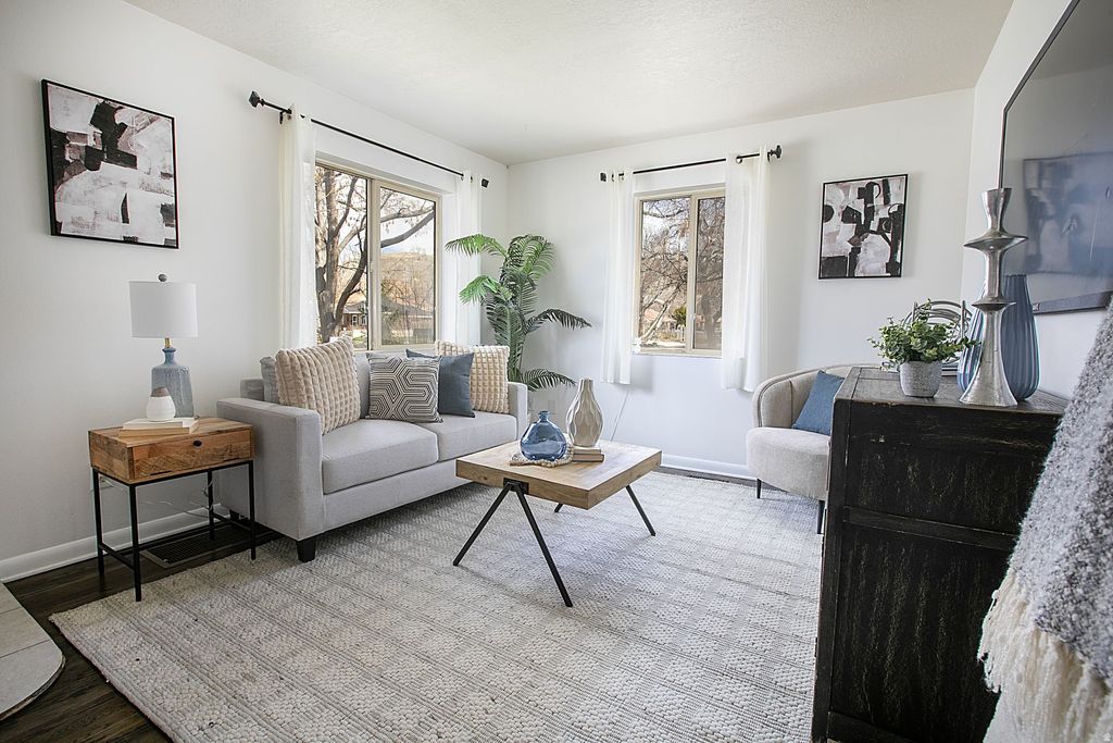 Photo of 1205 W 900 N, Salt Lake City, UT 84116 (MLS # 2143167)