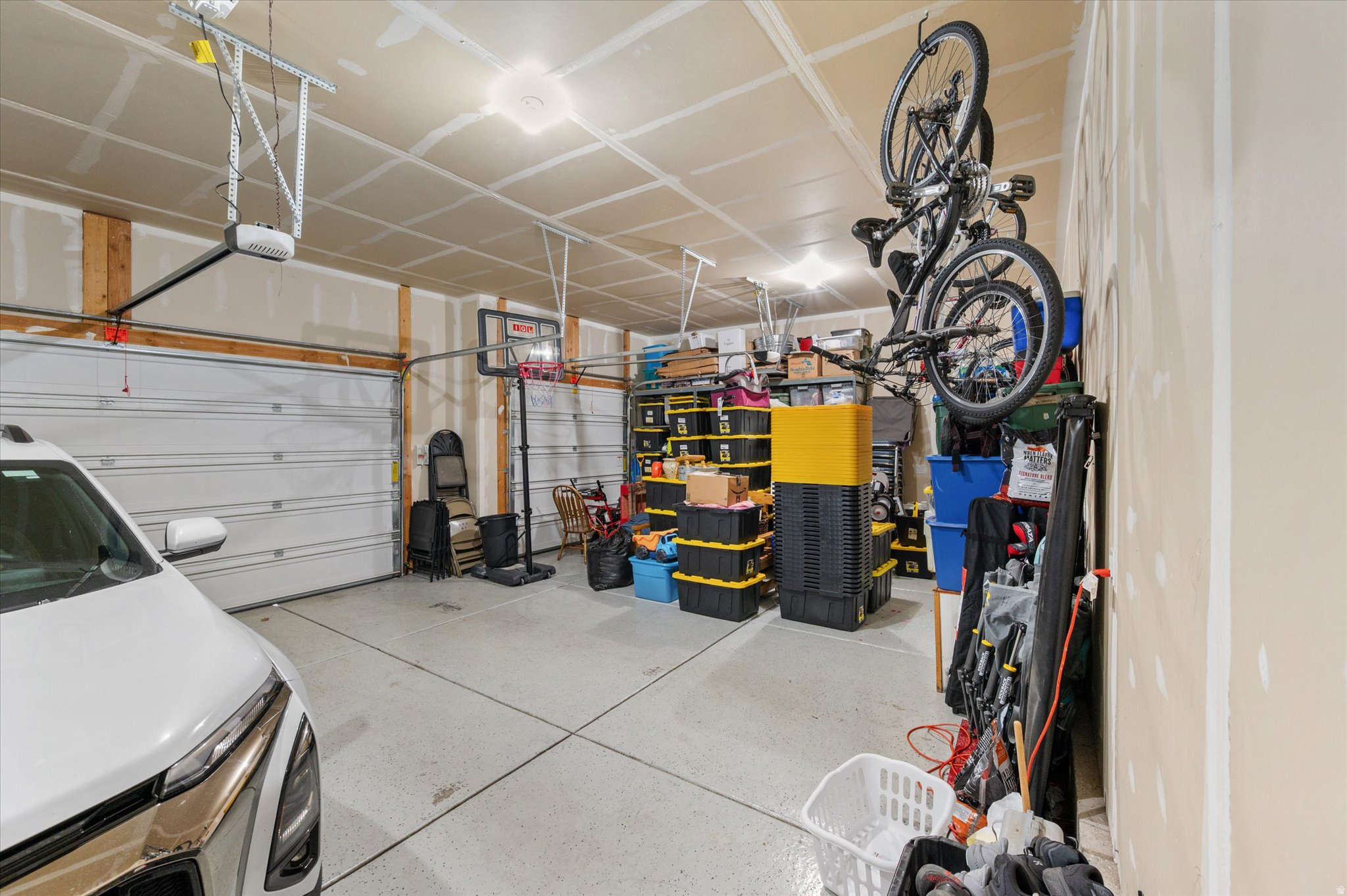 MONTEREY EST 412 - Residential