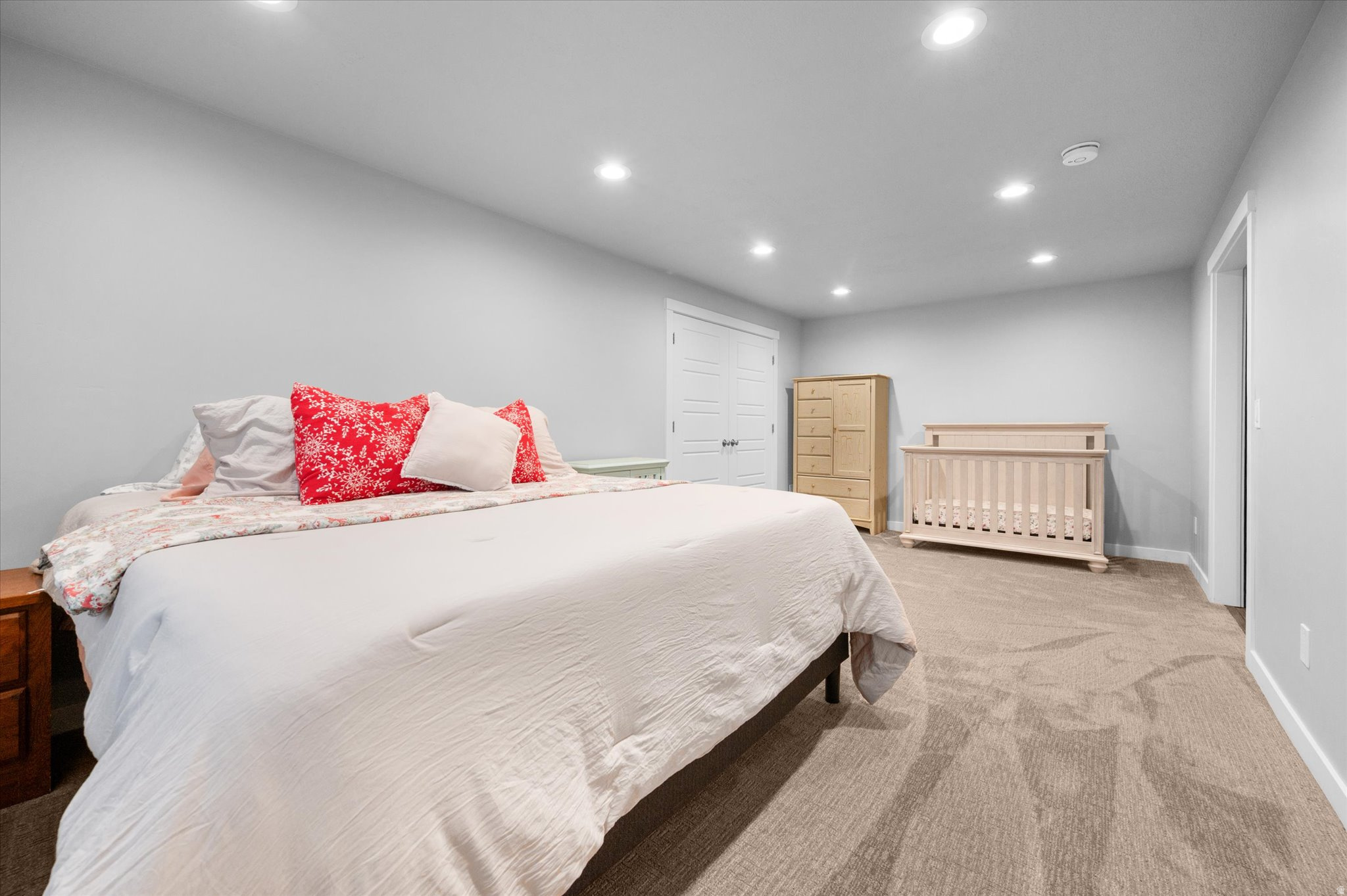 MONTEREY EST 412 - Residential