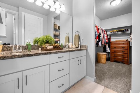 Tiny photo for 1443 W 550 S, Syracuse, UT 84075 (MLS # 2138063)