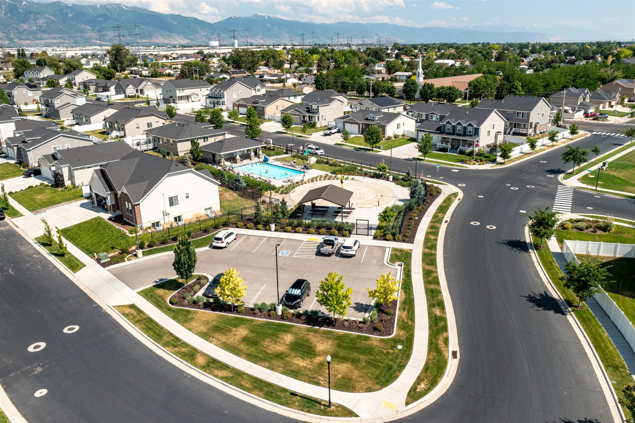 MONTEREY EST 412 - Residential