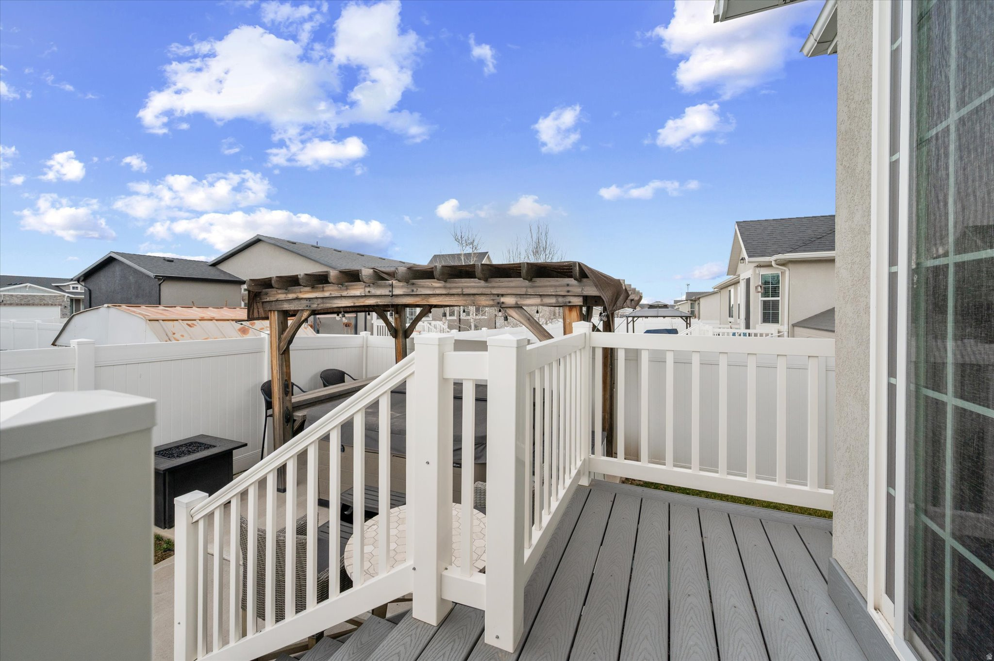 MONTEREY EST 412 - Residential