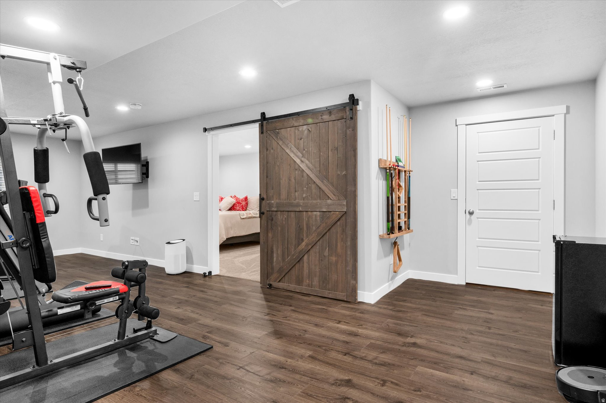 MONTEREY EST 412 - Residential