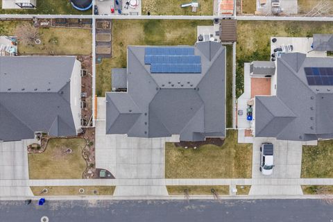 Tiny photo for 1443 W 550 S, Syracuse, UT 84075 (MLS # 2138063)