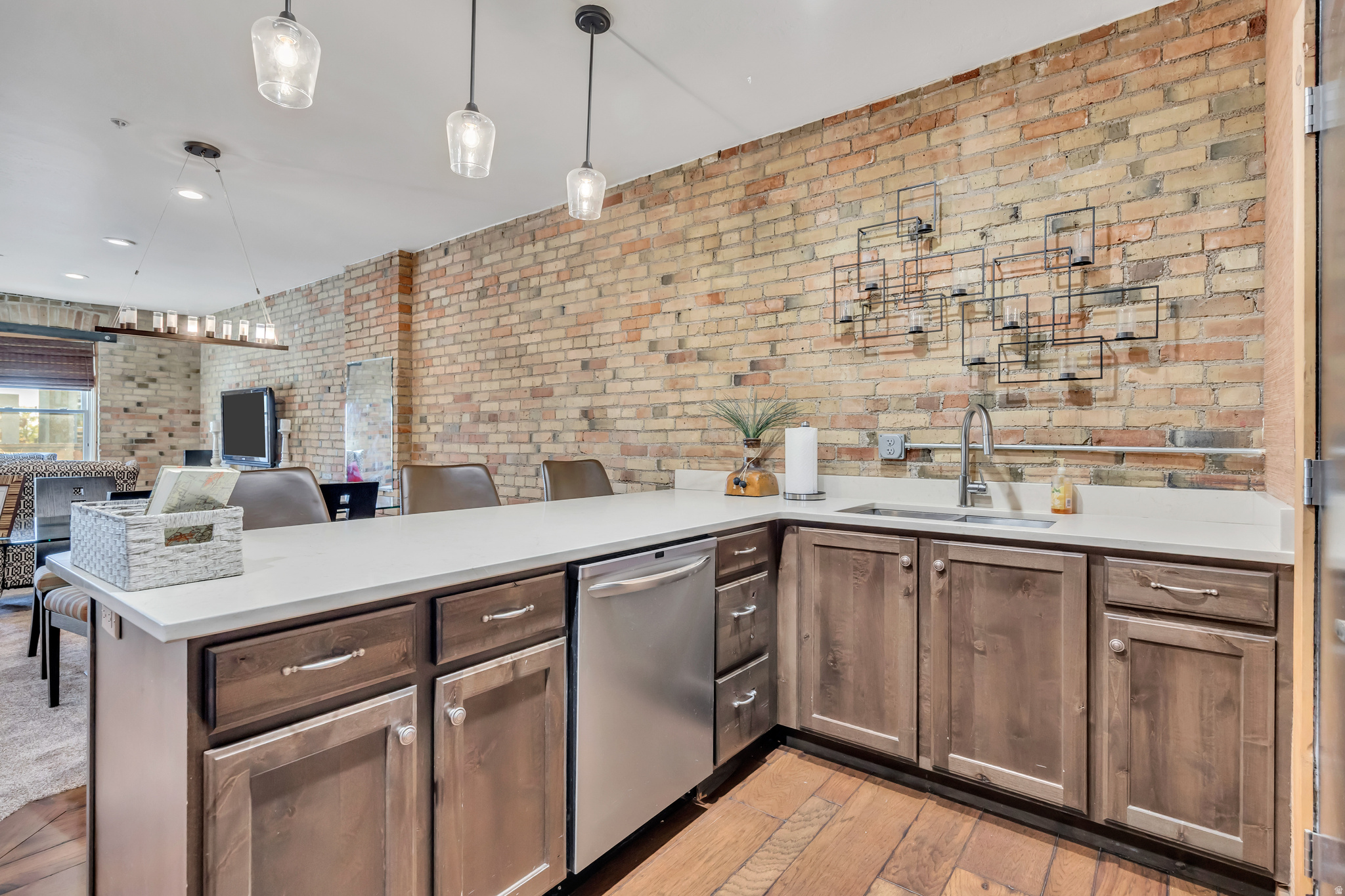 WAREHOUSE DISTRICT C - Residential