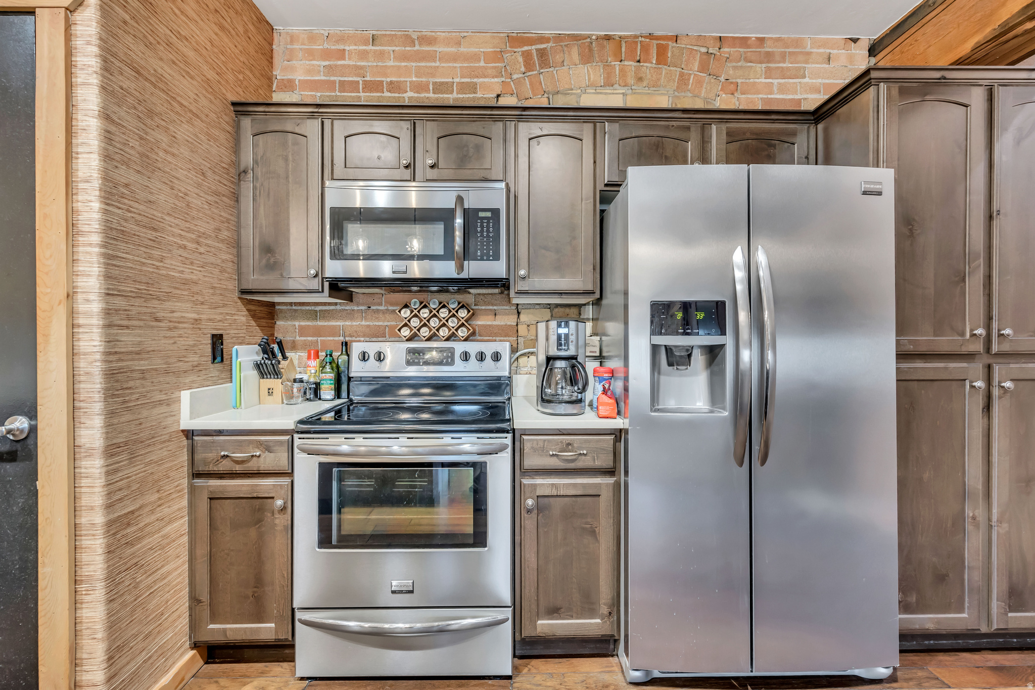 WAREHOUSE DISTRICT C - Residential